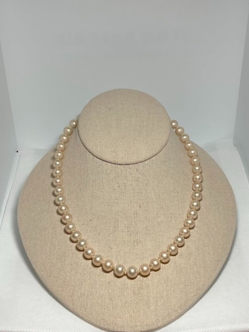 Marvella Vintage Faux Pearl Necklace Gold Tone Safety Clasp Hand Knotted Elegant